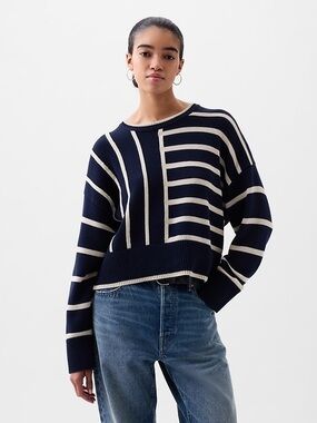 GAP Oversized Navy & Cream Knit Sweater